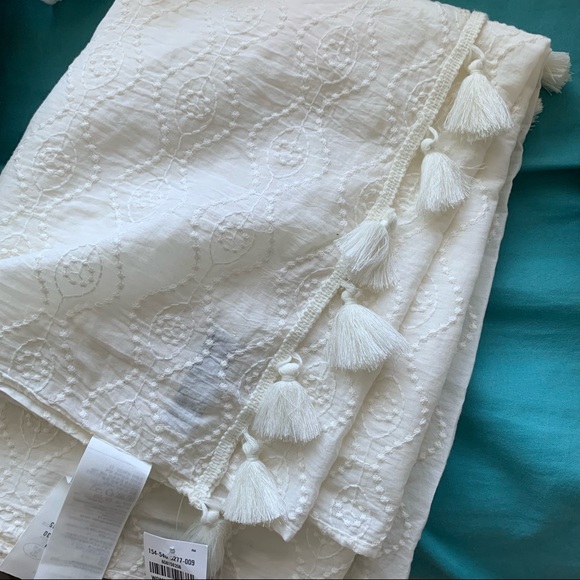 Abercrombie & Fitch Beachy Boho Scarf Shawl - Picture 2 of 3